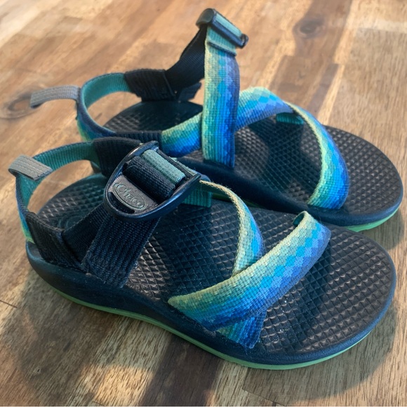 Teva/Chaco Sandals: 2 pairs! - Picture 10 of 13